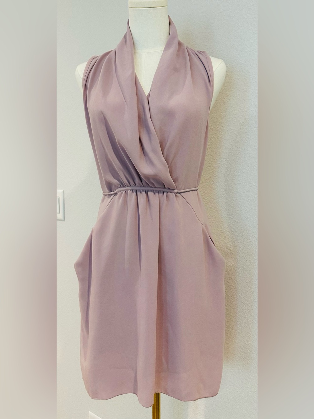 Aritzia Wilfred Faux Wrap Dress in Lavender Wedding Guest Summer Vacation